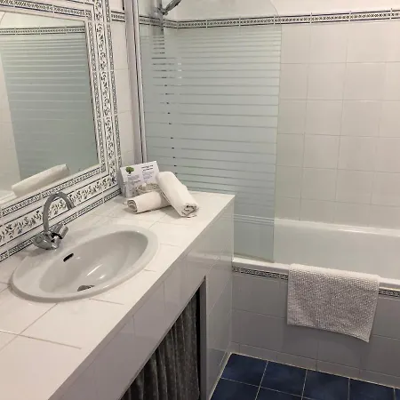 D'helene Hotel Crestet
