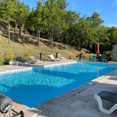 D'helene Hotel 3*