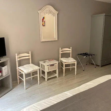 Hotel D'hèlène Crestet