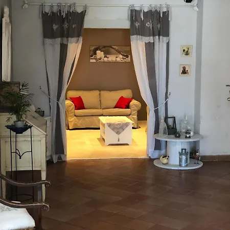 D'hèlène Hotel