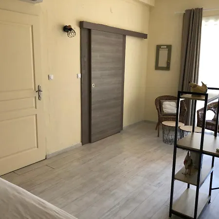 Hotel D'hèlène Crestet